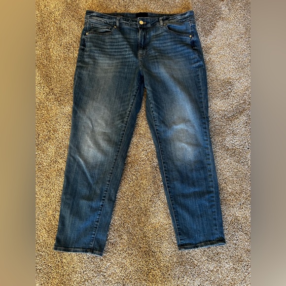 SOLD! - Picture 3 of 9